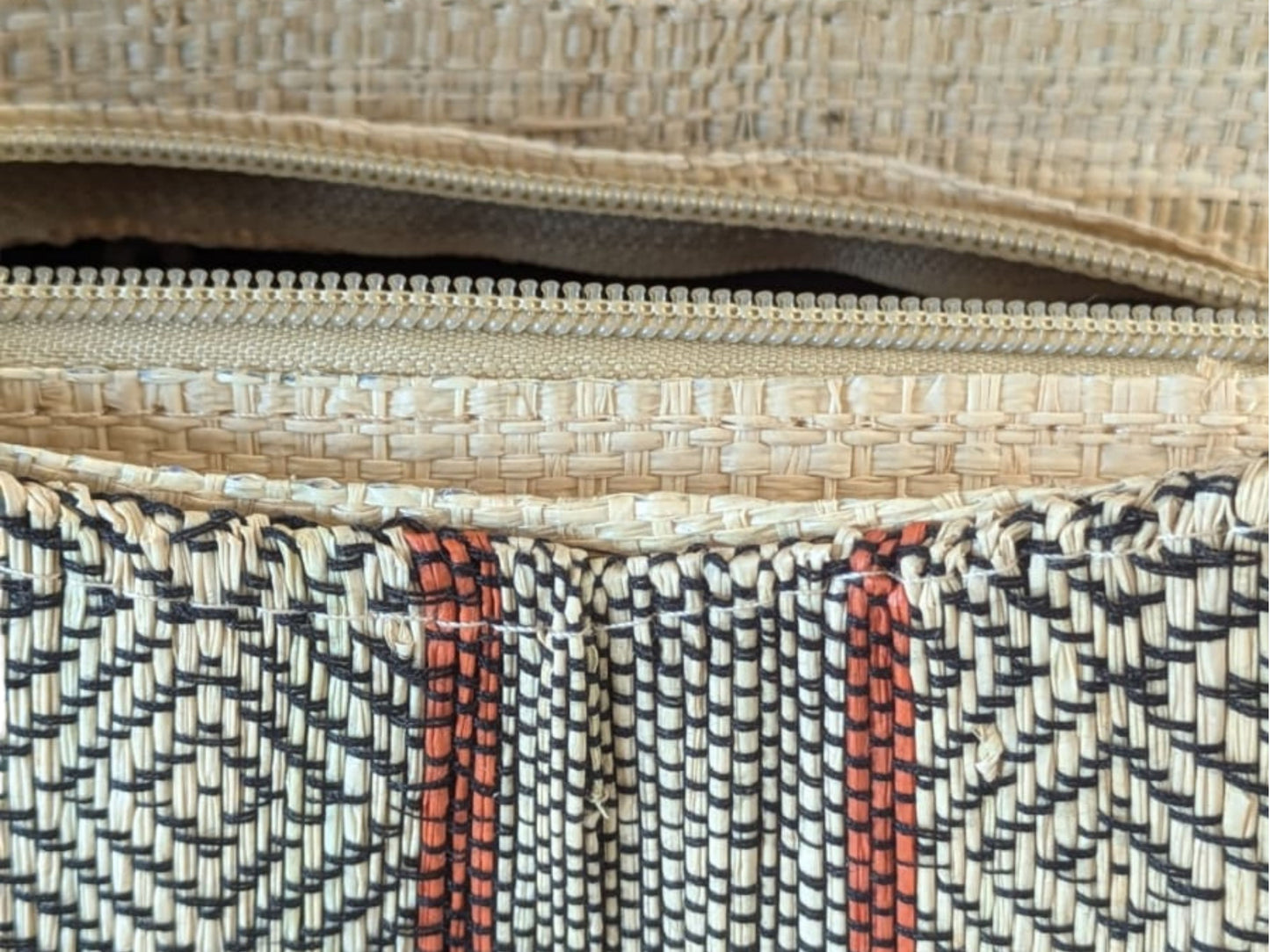 Sac à main en rabane et cuir