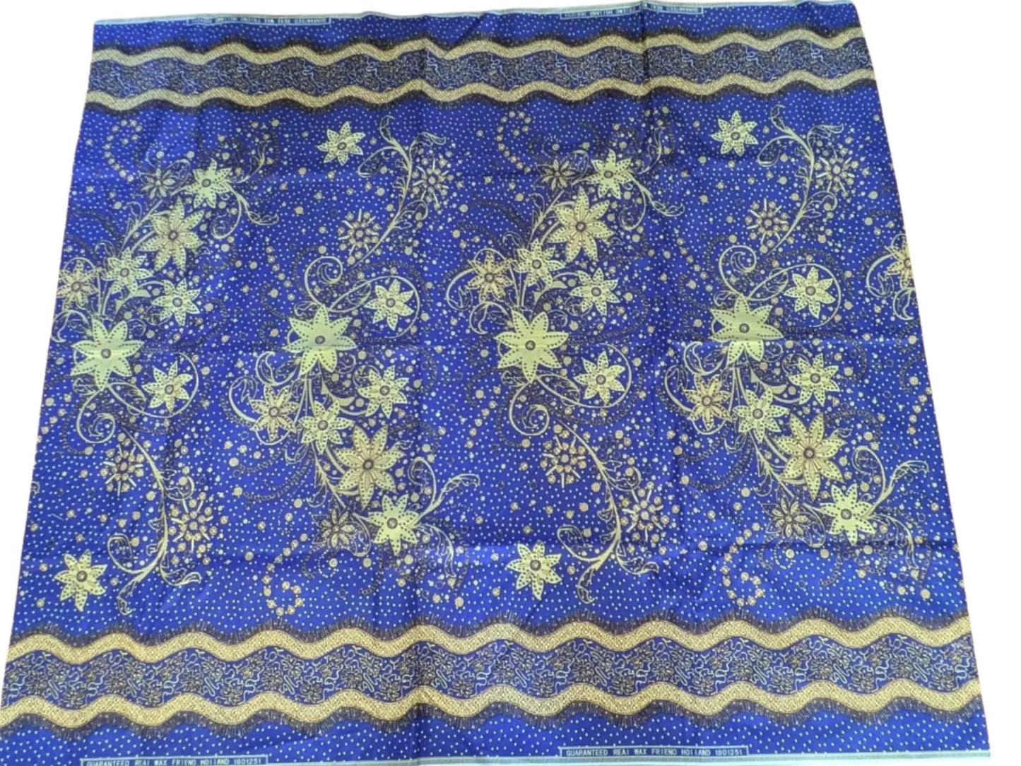 Tissu wax bleu foncé