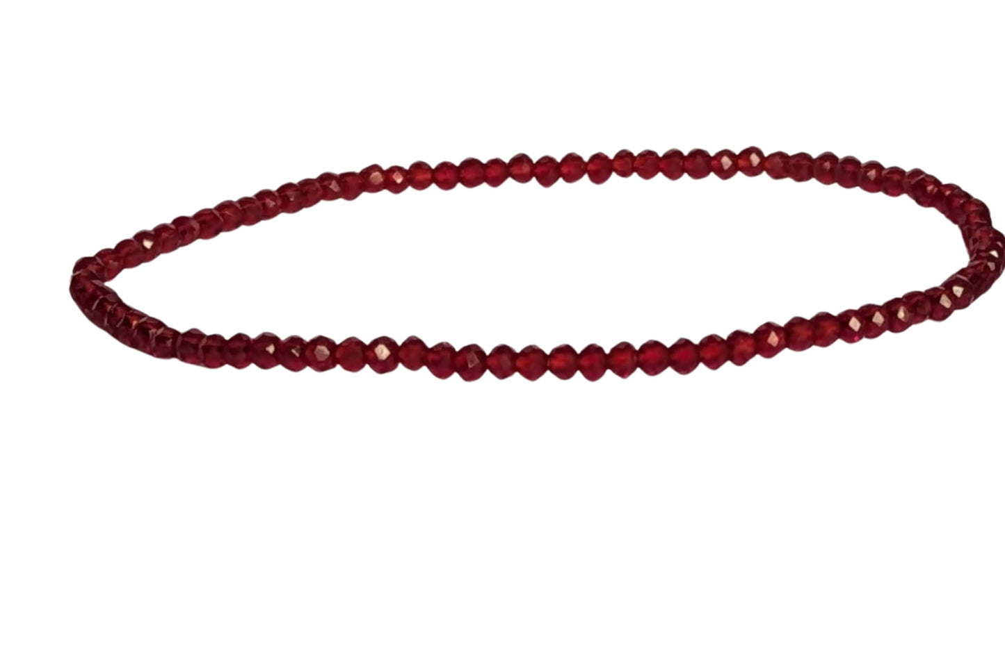 BRACELET EN PERLES DE VERRE FACETÉ – Perles 2 mm – Artisanat de Madagascar Éclat raffiné & brillance cristalline | Verre facetté haute luminosité | Bracelet élastique fait main
