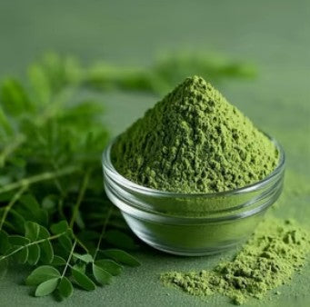 POUDRE DE MORINGA – 50 gr – Saveurs & Senteurs Goût végétal & doux | Super‑aliment naturel | Idéal smoothies, cuisine saine & boissons