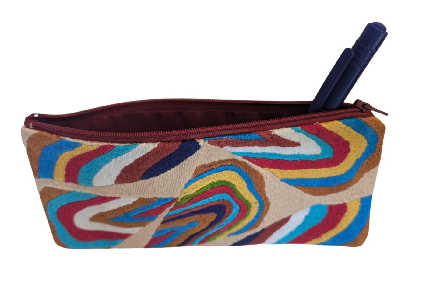 Trousse brodée T 16
