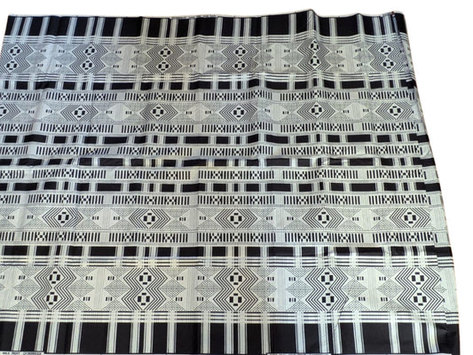 tissu wax piano N/B