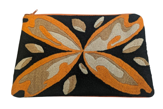 Trousse brodée T2