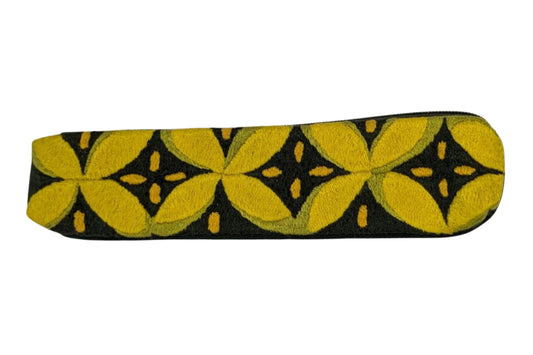 Trousse brodée T24