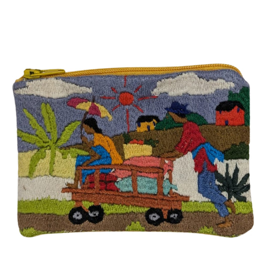 Trousse brodée T31