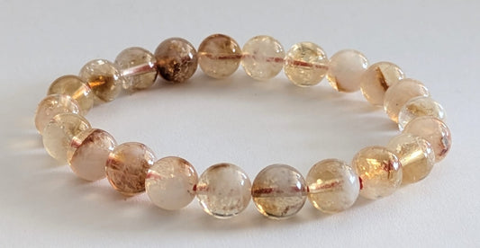 BRACELET EN CITRINE – Perles 8 mm – Artisanat de Madagascar ⭐ Pierre d’abondance & énergie solaire | Jaune doré naturel | Bracelet élastique fait main