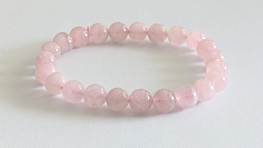 BRACELET EN QUARTZ ROSE – Perles 8 mm – Artisanat de Madagascar Pierre d’amour & douceur émotionnelle | Rose pâle naturel | Bracelet élastique fait main
