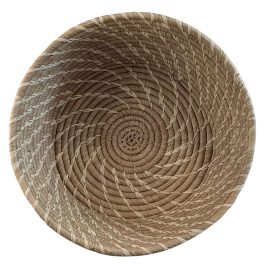 CORBEILLE RONDE EN RAPHIA NATURELLE - 26 CM – Artisanat de Madagascar Tressage traditionnel & décoration naturelle | Fait main | Pièce authentique et durable