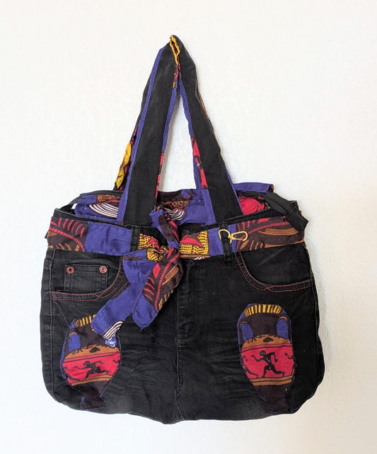 SAC À MAIN EN JEAN & TISSU WAX – Artisanat de Madagascar Pièce unique & éthique | Création faite main par Mme Yvonne | Style moderne & authentique