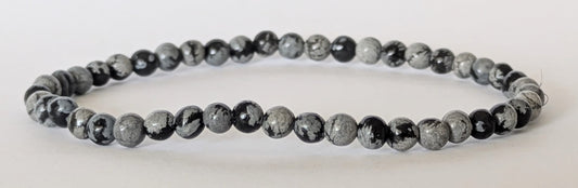 BRACELET EN OBSIDIENNE NEIGE – Perles 4 mm – Artisanat de Madagascar Pierre d’équilibre & protection douce | Noir moucheté naturel | Bracelet élastique fait main